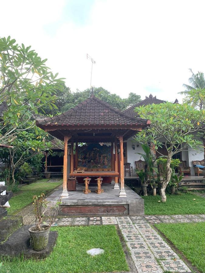 Narafa'S Guest House Jasri ภายนอก รูปภาพ