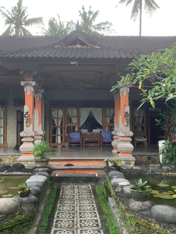 Narafa'S Guest House Jasri ภายนอก รูปภาพ
