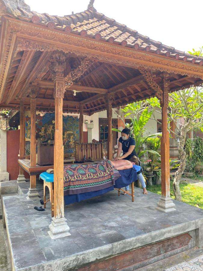 Narafa'S Guest House Jasri ภายนอก รูปภาพ
