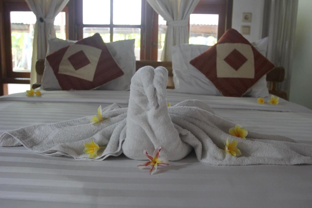 Narafa'S Guest House Jasri ภายนอก รูปภาพ
