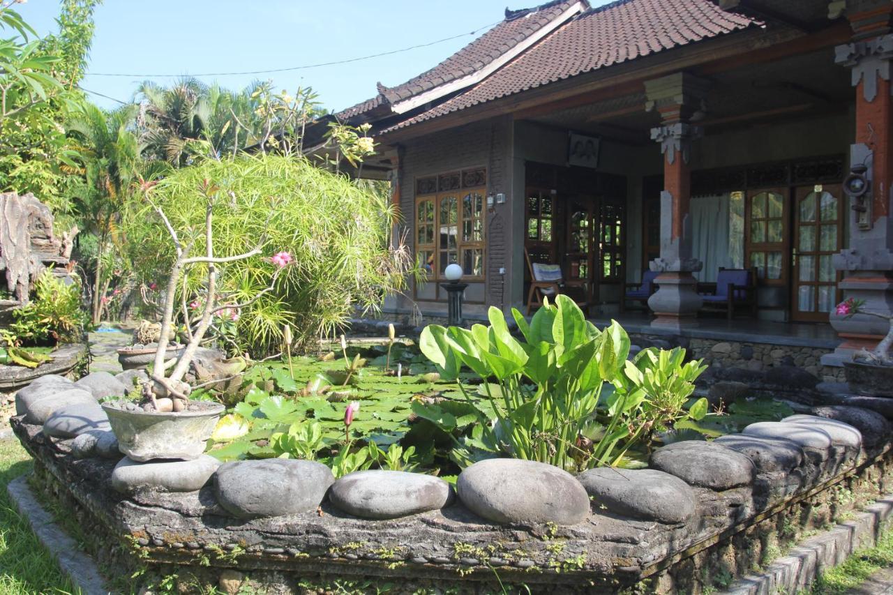 Narafa'S Guest House Jasri ภายนอก รูปภาพ
