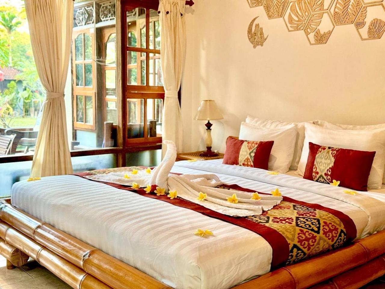 Narafa'S Guest House Jasri ภายนอก รูปภาพ