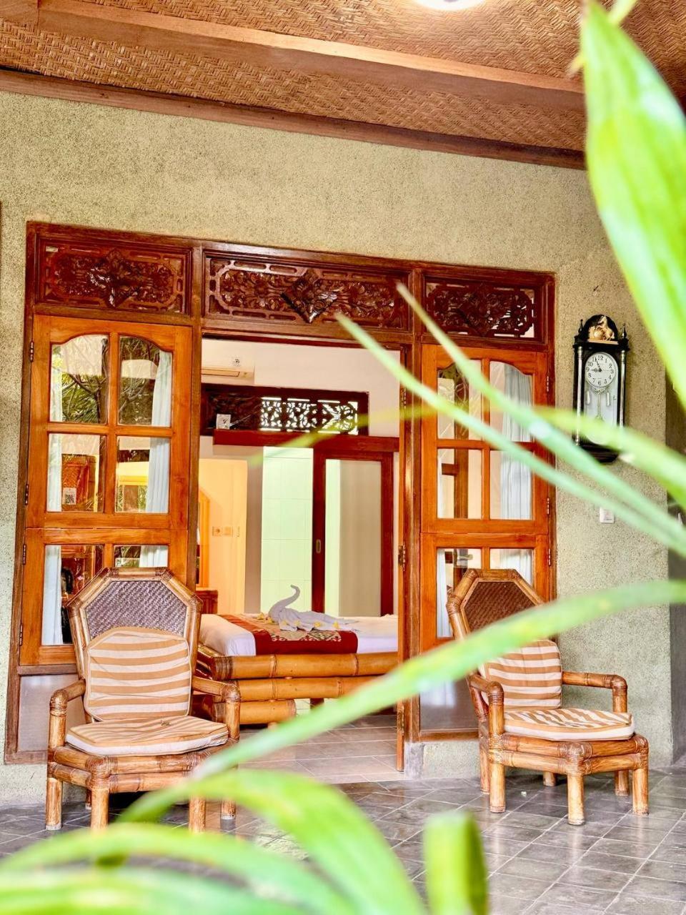 Narafa'S Guest House Jasri ภายนอก รูปภาพ